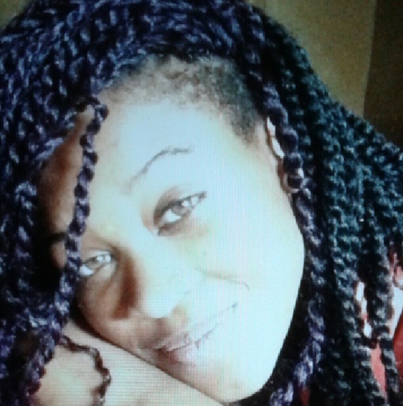Profile Picture of Starmecca Torrence (@sempithy) on Poshmark