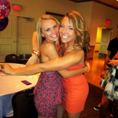 Profile Picture of Amanda Sands (@amandasands1) on Twitter