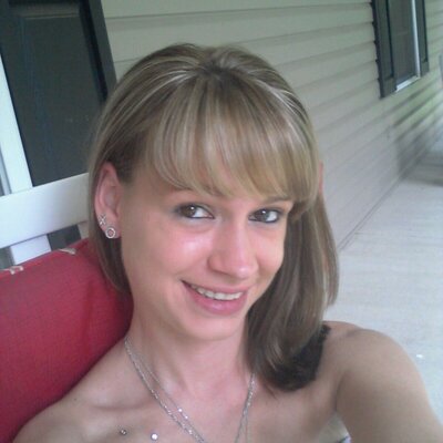 Profile Picture of Jessica Lynn Largen (@jlargen716) on Twitter
