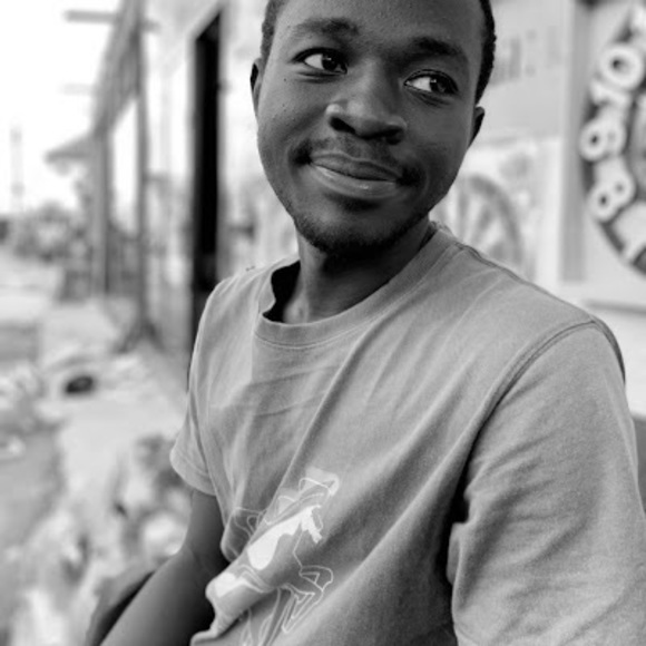 Profile Picture of Adomah Ransford (@hossygee) on Poshmark