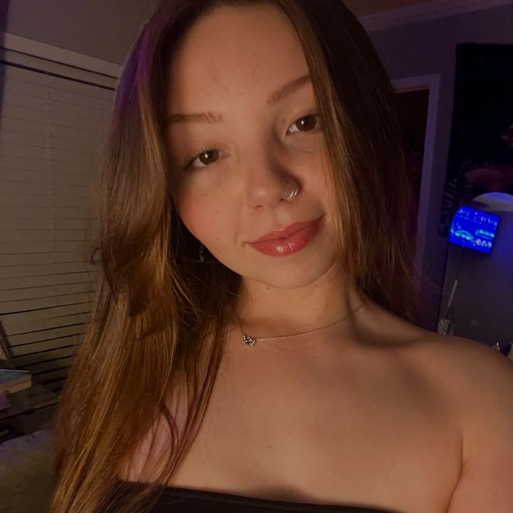 Profile Picture of tina☼☮︎ (@tinaminceyy) on Tiktok