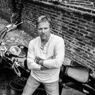 Profile Picture of David Drayer Author (@@David_Drayer) on Twitter