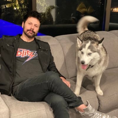 Profile Picture of Eric Moneypenny (@EricMoneypenny) on Twitter