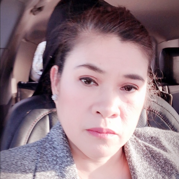 Profile Picture of Mina Patterson (@mheena25) on Poshmark