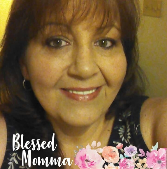 Profile Picture of Lori Marcus (@lorimarcus456) on Poshmark