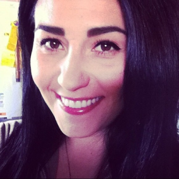 Profile Picture of Sarah Paullus (@xospaullus) on Poshmark