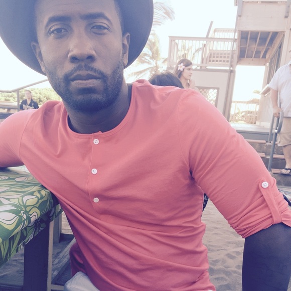 Profile Picture of Ray Harris (@rayharris267) on Poshmark
