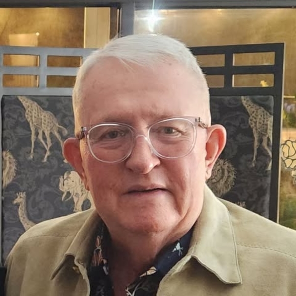 Profile Picture of Terry Schlender (@terryschlender) on Poshmark