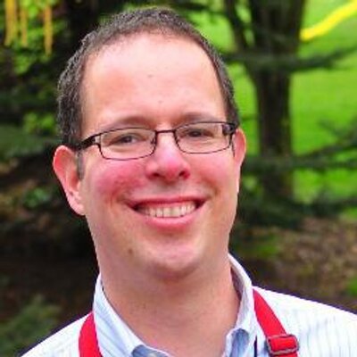 Profile Picture of Mike Vrobel (@@DadCooksDinner) on Twitter