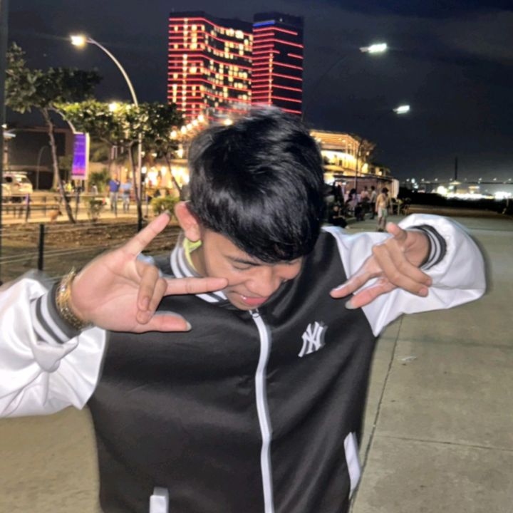 Profile Picture of James (@jameslaster) on Tiktok