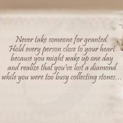 Profile Picture of Lori Tillman (@MzTillmo) on Twitter