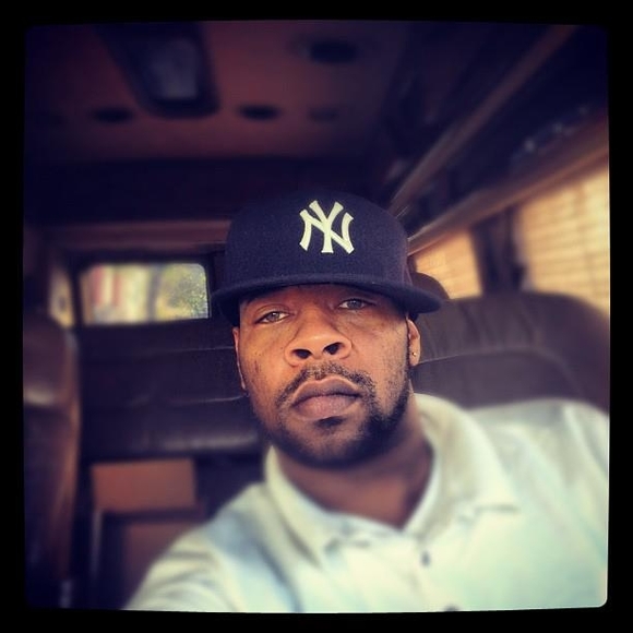 Profile Picture of Farris Braddy (@fbraddy) on Poshmark