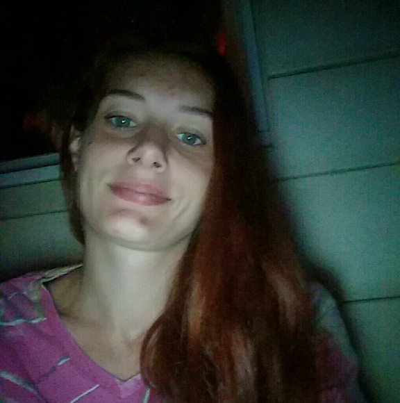 Profile Picture of Courtney Baumgarner (@baumgarner92) on Poshmark