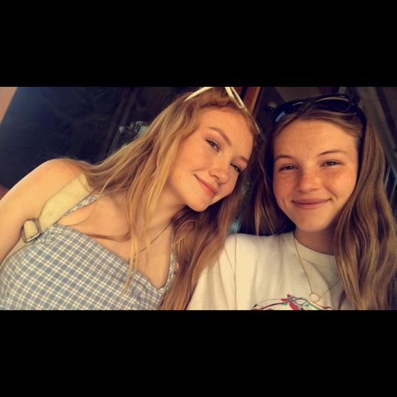 Profile Picture of Katelyn Wayland (@katelyn_wayland) on Poshmark