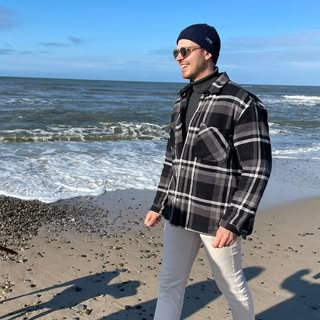 Profile Picture of ken (@ken.jue) on Instagram