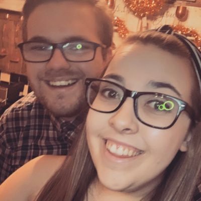Profile Picture of Laura (@laurayeh_97) on Twitter