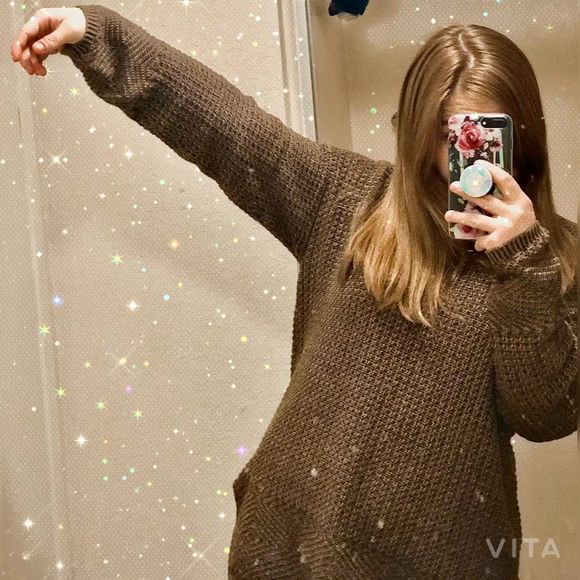 Profile Picture of Madi Andreoli (@madiandi) on Poshmark