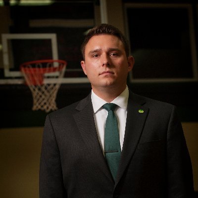 Profile Picture of Matt Sherman (@coach_sherm02) on Twitter