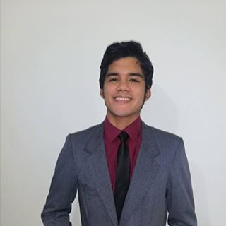 Profile Picture of Christian Granda (@Christian.Granda.R14) on Facebook