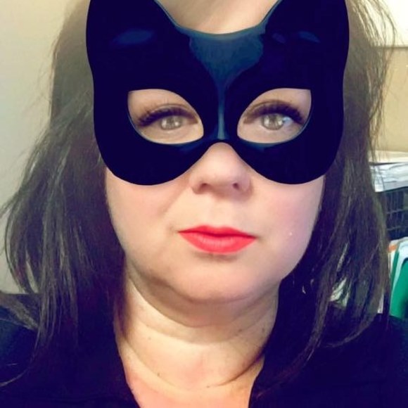 Profile Picture of Christine Dittrich (@xtineshome) on Poshmark