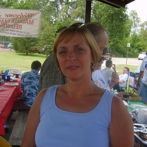 Profile Picture of Caryn Jones (@motowngirl463) on Myspace
