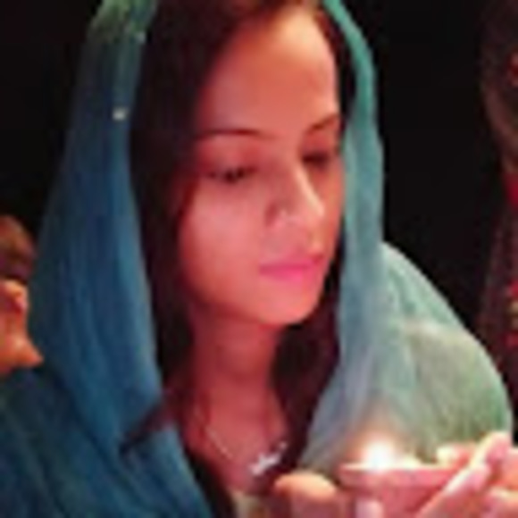 Profile Picture of Sneha Jadhav (@snehajadhav1296) on Poshmark