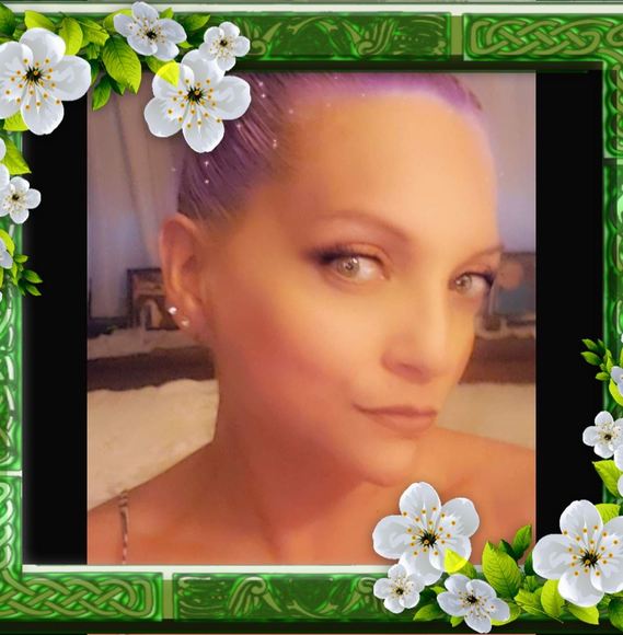 Carmen Sigafoose - Poshmark Profile Picture of Carmen Sigafoose (@cynsetco4) on Poshmark