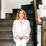 Profile Picture of Lori Seale (@lorisealerealtor) on Instagram