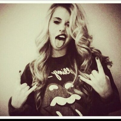 Profile Picture of Cecelia Campos (@@CampCece) on Twitter