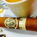 Profile Picture of raymond mallouhi (@mallouhieray) on Instagram