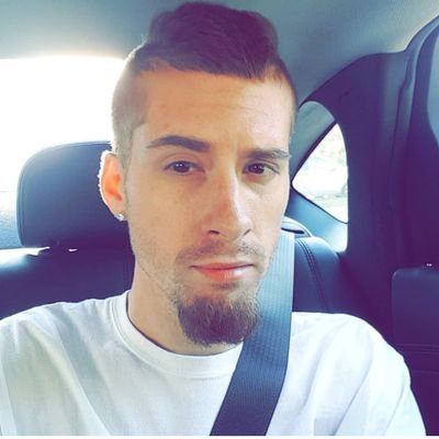 Profile Picture of Cory Hopkins (@Kid_Mur) on Twitter