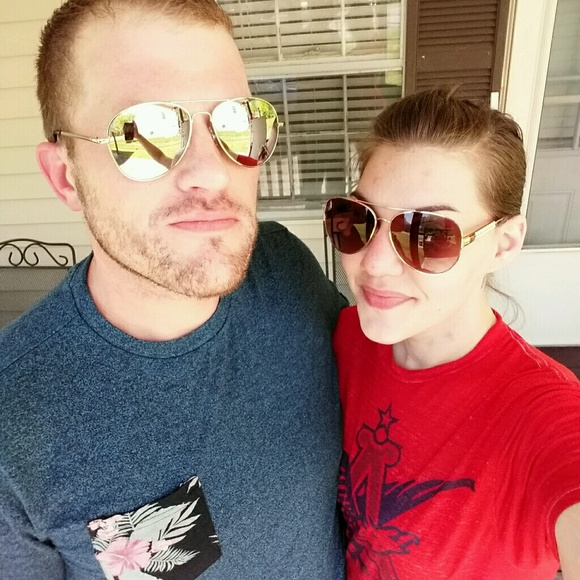 Profile Picture of Amanda Mulkey (@amulkey90) on Poshmark