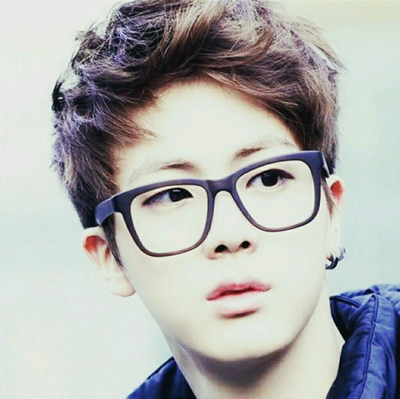 Profile Picture of Matthew Ilano (@lguard) on Poshmark