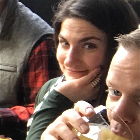 Profile Picture of Ben Klingeman (@benklingeman) on Poshmark