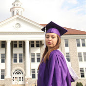 Profile Picture of Kate Potter (@katepotter206) on Youtube