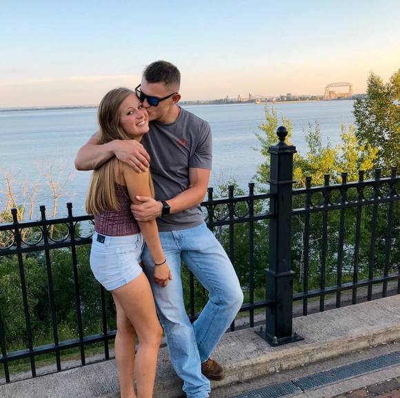 Profile Picture of Danielle Salvatori (@dmsalvatori1998) on Poshmark