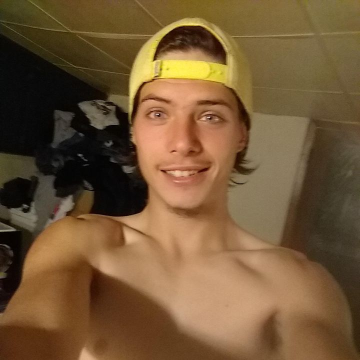 Profile Picture of Brandon Hefti (@brandonhefti) on Tiktok