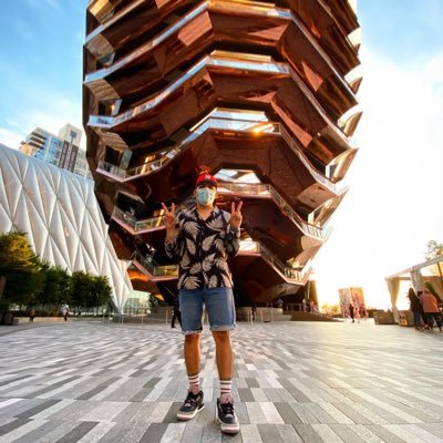 Profile Picture of Tony Cuautle (@michelada__papi) on Twitter