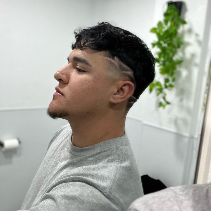 Profile Picture of Victor Lomas (@victorlomas7) on Tiktok