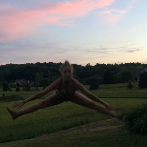 Profile Picture of Hailey Sliker (@haileysliker) on Poshmark