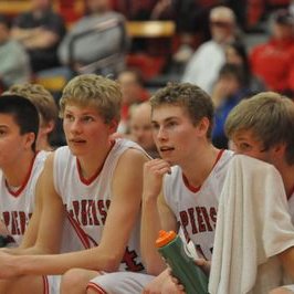 Profile Picture of David Pyle (@macbasketball1) on Twitter