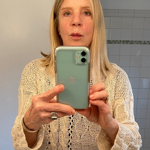 Profile Picture of Diane Yoder (@dedeyoder) on Poshmark