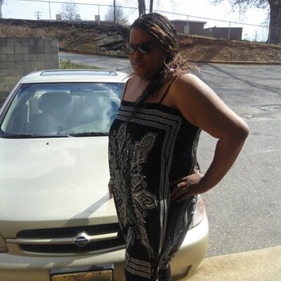 Profile Picture of Lisa Connor (@lisaconnor42) on Twitter