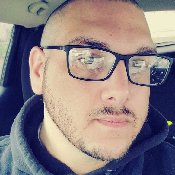 Profile Picture of Sean Vincent (@afdtomaso1082) on Poshmark