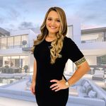Profile Picture of Valeria Restrepo | Wealth Advisor (@valrestreporealestate) on Instagram