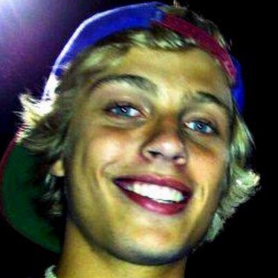 Profile Picture of BradFriesQuotes (@BradFriesQuotes) on Twitter