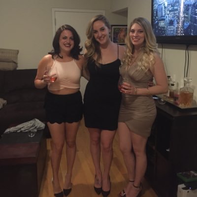 Profile Picture of Amanda Hackett (@man_duh_) on Twitter