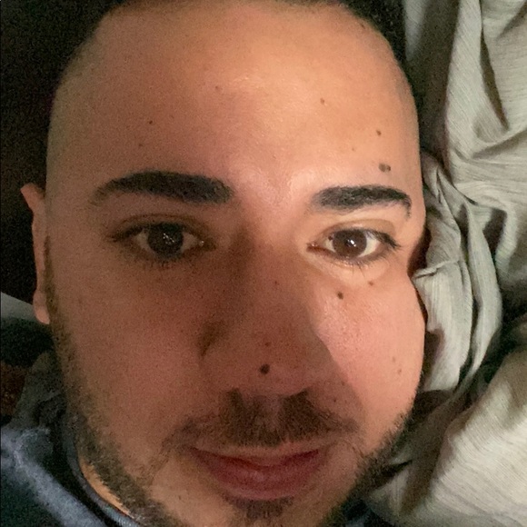 Profile Picture of Jean Pino (@jpino2019) on Poshmark