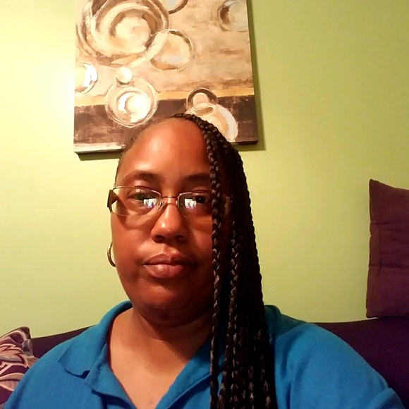 Profile Picture of Denise Foote (@bears4pooh) on Poshmark