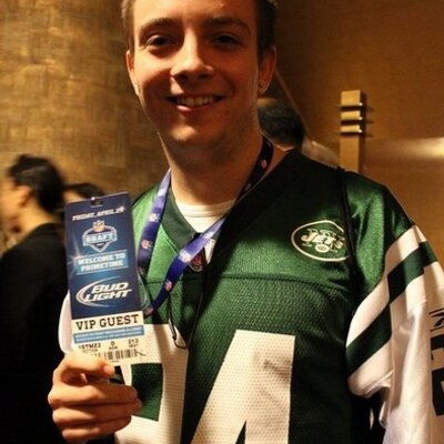 Profile Picture of Aaron Diffley (@Aaronstotle89) on Twitter